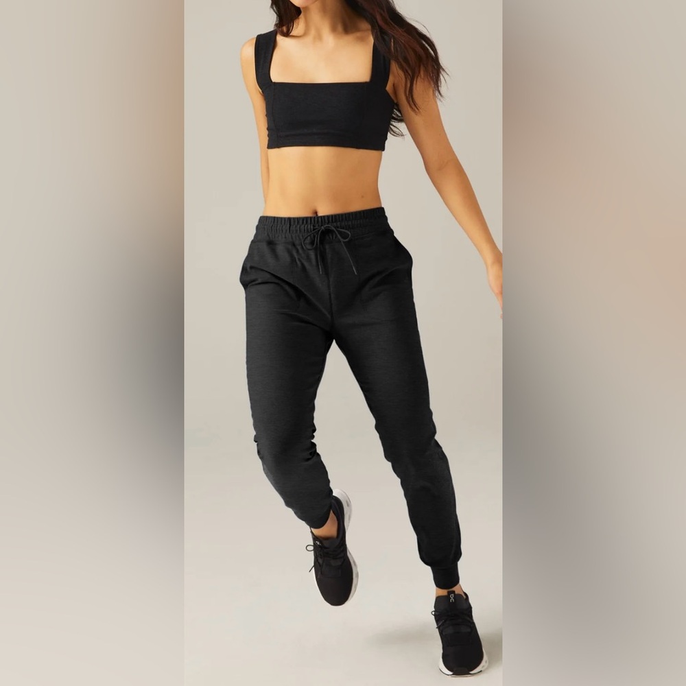Beyond Yoga Spacedye Commuter Midi Jogger Blackest Night medium